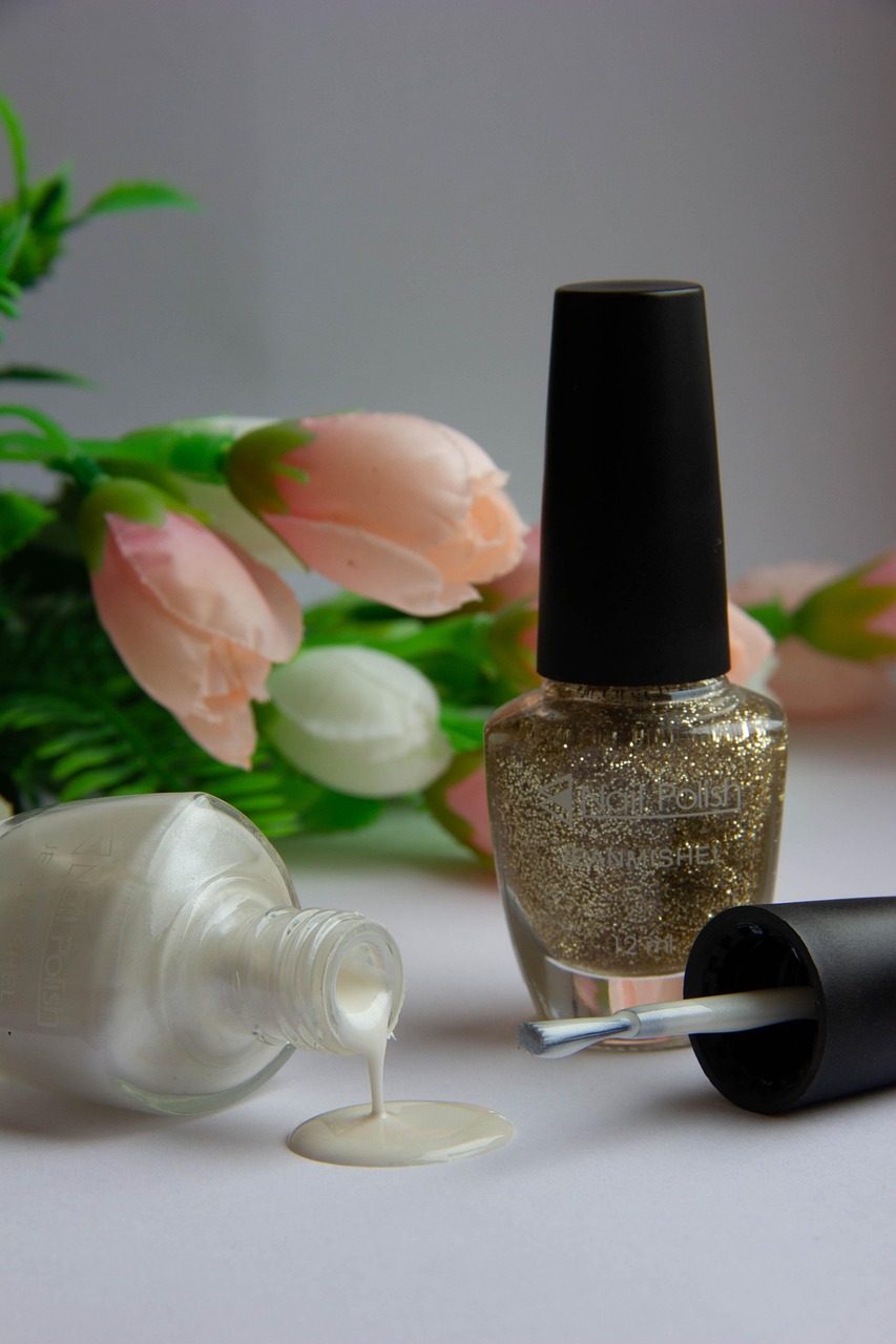 How to make your gel or BIAB manicure last longer